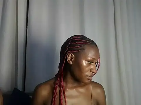 Snapshot of SleekCandy_petites chatting on July 15, 2026, 12:28 am SleekCandy petites online show from July 15, 2026, 12:28 am