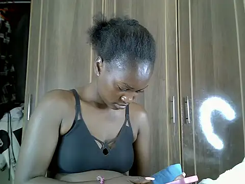 Snapshot of catalina245 chatting on July 20, 2026, 12:29 pm catalina245 online show from July 20, 2026, 12:29 pm