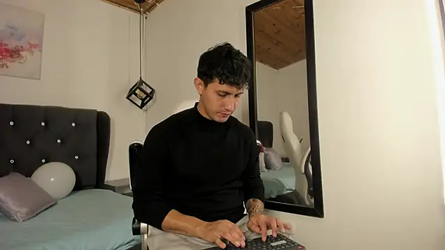 marcos vieyra online show from July 15, 2026, 7:21 pm