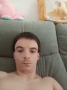 thomsnapchaud online show from July 9, 2026, 1:43 pm