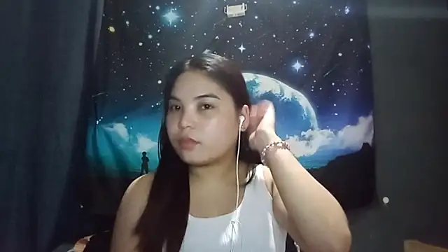 RosariaSuglia online show from June 10, 2026, 1:01 pm