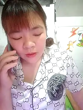 Loleml01 online show from May 29, 2026, 6:08 am