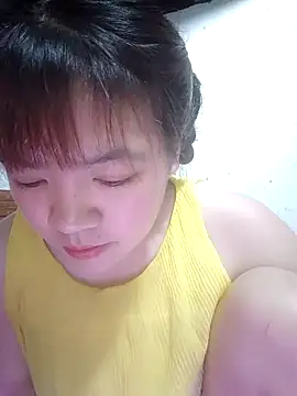Loleml01 online show from May 30, 2026, 3:13 am