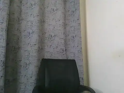 Snapshot of Ebonysexy_doll chatting on June 24, 2026, 1:32 pm Ebonysexy doll online show from June 24, 2026, 1:32 pm