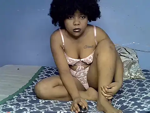 Snapshot of Glow_drip chatting on June 8, 2026, 5:08 am Glow drip online show from June 8, 2026, 5:08 am