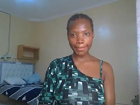 Snapshot of Mariana_150 chatting on July 20, 2026, 12:18 pm Mariana 150 online show from July 20, 2026, 12:18 pm