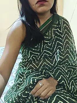 Shanaya 001 online show from June 3, 2026, 4:57 am