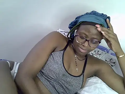 arya lecxy online show from May 27, 2026, 1:57 am