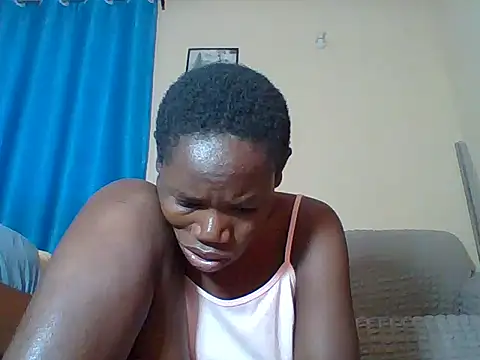 Snapshot of Blacksexyqueen24 chatting on July 17, 2026, 3:37 am Blacksexyqueen24 online show from July 17, 2026, 3:37 am