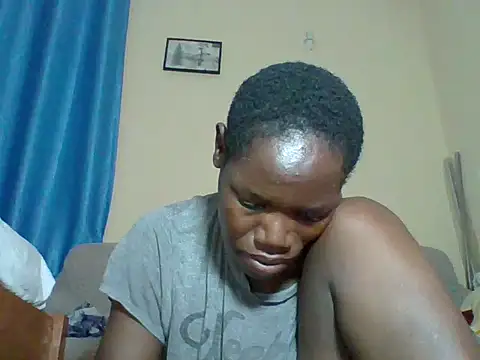 Blacksexyqueen24 online show from May 21, 2026, 6:38 pm