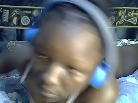 Snapshot of tamara_shaniz chatting on July 5, 2026, 10:49 pm tamara shaniz online show from July 5, 2026, 10:49 pm