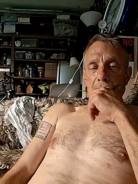 truckdawg2023 online show from June 19, 2026, 5:19 pm