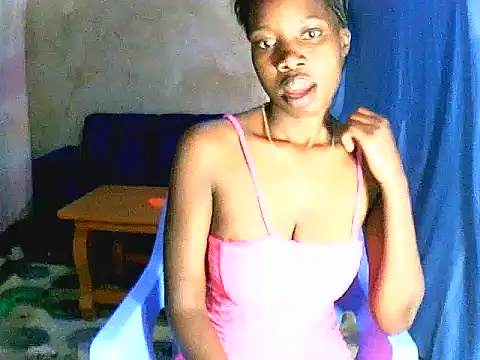 Snapshot of Prickly_ebony chatting on May 20, 2026, 4:04 pm Prickly ebony online show from May 20, 2026, 4:04 pm