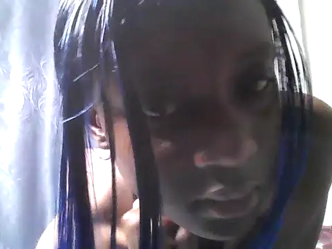 Smalltittsbigass online show from May 17, 2026, 7:36 pm