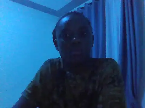 Snapshot of Smalltittsbigass chatting on July 7, 2026, 3:04 pm Smalltittsbigass online show from July 7, 2026, 3:04 pm