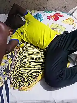 Snapshot of Lawal-Briana chatting on July 10, 2026, 6:19 pm Lawal-Briana online show from July 10, 2026, 6:19 pm
