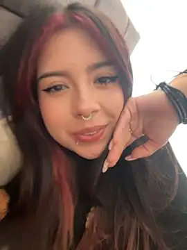 Snapshot of softdoll-_ chatting on June 24, 2026, 9:34 pm softdoll- online show from June 24, 2026, 9:34 pm