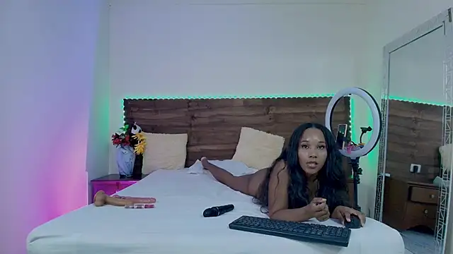 Snapshot of valeska_rose chatting on July 19, 2026, 5:27 am valeska rose online show from July 19, 2026, 5:27 am