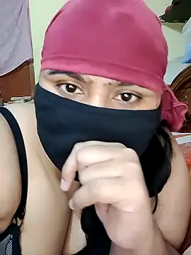 shaik35f online show from June 10, 2026, 5:14 pm