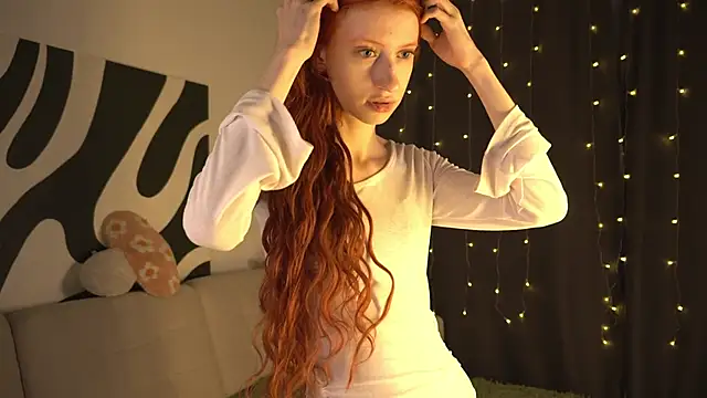 Snapshot of HaleyKoelling chatting on June 13, 2026, 7:12 pm HaleyKoelling online show from June 13, 2026, 7:12 pm
