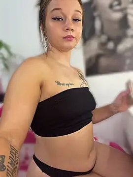 Jes475 online show from July 12, 2026, 11:27 pm