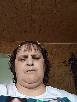 Snapshot of LisichkaOksana chatting on June 9, 2026, 12:39 pm LisichkaOksana online show from June 9, 2026, 12:39 pm
