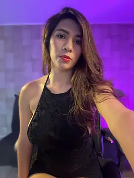 SaraDoll  online show from June 3, 2026, 2:33 pm