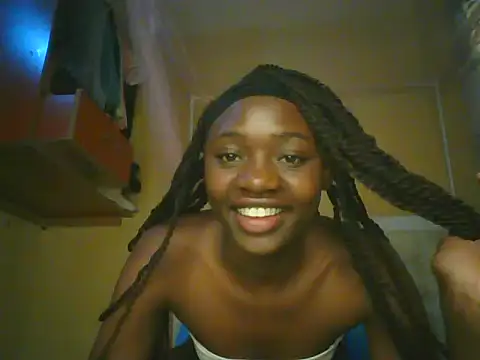 Preetygirlyz online show from July 21, 2026, 9:43 am