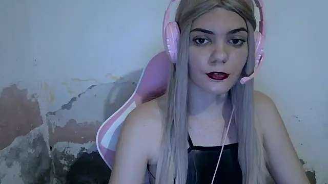 Angel Ristoww online show from June 3, 2026, 11:53 pm