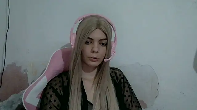 Angel Ristoww online show from June 5, 2026, 12:59 am