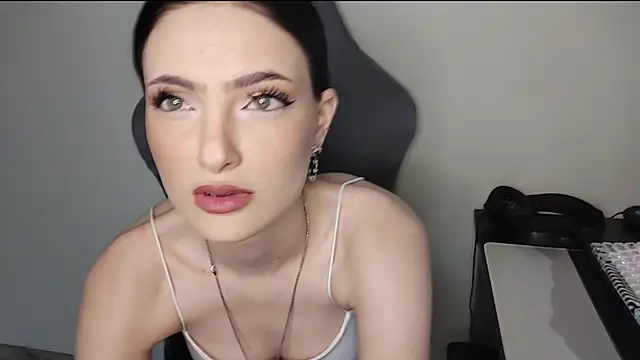 PotatoesHoney online show from May 28, 2026, 3:07 pm