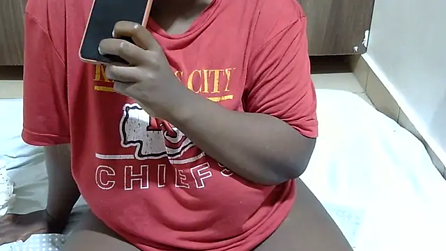 RawHoneyXo- online show from May 29, 2026, 3:12 am