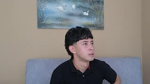 Snapshot of myke_magic chatting on June 24, 2026, 3:32 pm myke magic online show from June 24, 2026, 3:32 pm