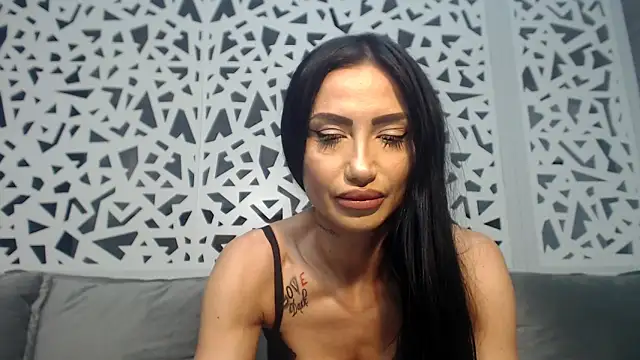 amandasin online show from May 28, 2026, 6:25 pm