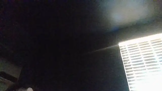 Tallhungcloudyyy online show from May 19, 2026, 8:27 pm