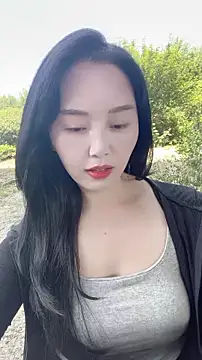 Snapshot of lylxili chatting on July 8, 2026, 2:24 am lylxili online show from July 8, 2026, 2:24 am