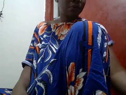 sexy inayah online show from May 30, 2026, 4:08 am