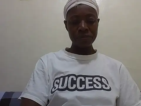Eebony Bubbly online show from June 4, 2026, 9:03 am