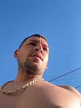 ModelJJ online show from May 27, 2026, 5:26 am