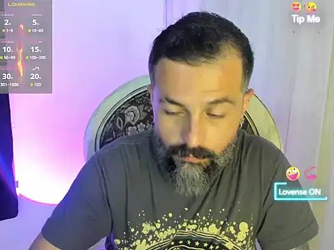 Snapshot of Miguel_angeel_ chatting on July 10, 2026, 4:40 pm Miguel angeel online show from July 10, 2026, 4:40 pm