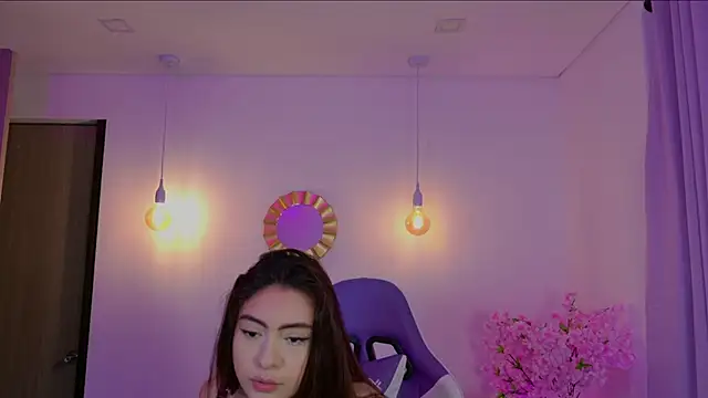 mayavexx online show from May 28, 2026, 2:34 pm