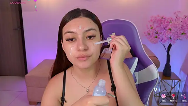 Snapshot of mayavexx chatting on July 18, 2026, 7:22 pm mayavexx online show from July 18, 2026, 7:22 pm