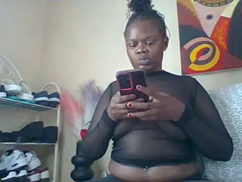 PinkyMonique online show from May 20, 2026, 7:05 am