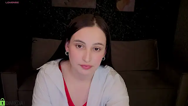 Elizabet Colllins online show from May 20, 2026, 10:12 am