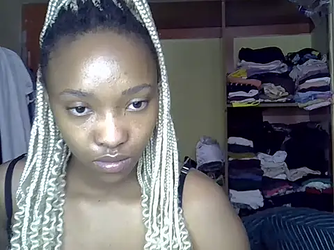 pretty jazminee1 online show from May 29, 2026, 4:29 am