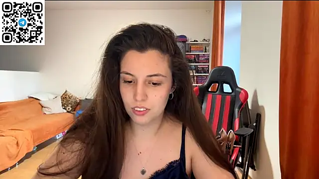 SweetFenomen67 online show from July 8, 2026, 3:34 pm