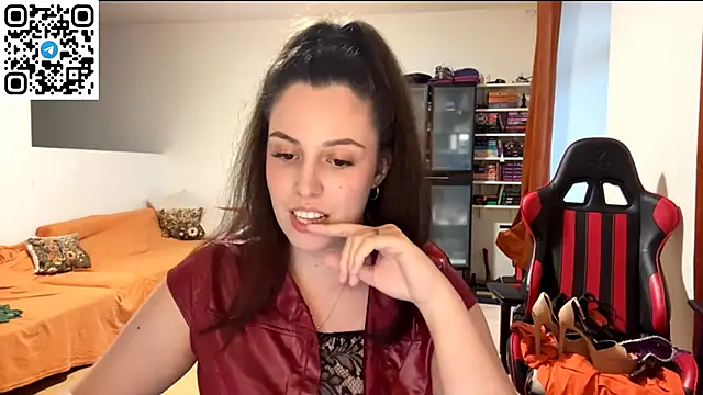 SweetFenomen67 online show from June 26, 2026, 6:14 pm
