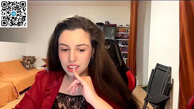 SweetFenomen67 online show from June 6, 2026, 7:08 pm