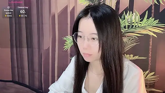 77-Vicky online show from May 29, 2026, 2:17 am