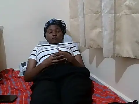 sexy yanny online show from August 5, 2026, 3:44 am